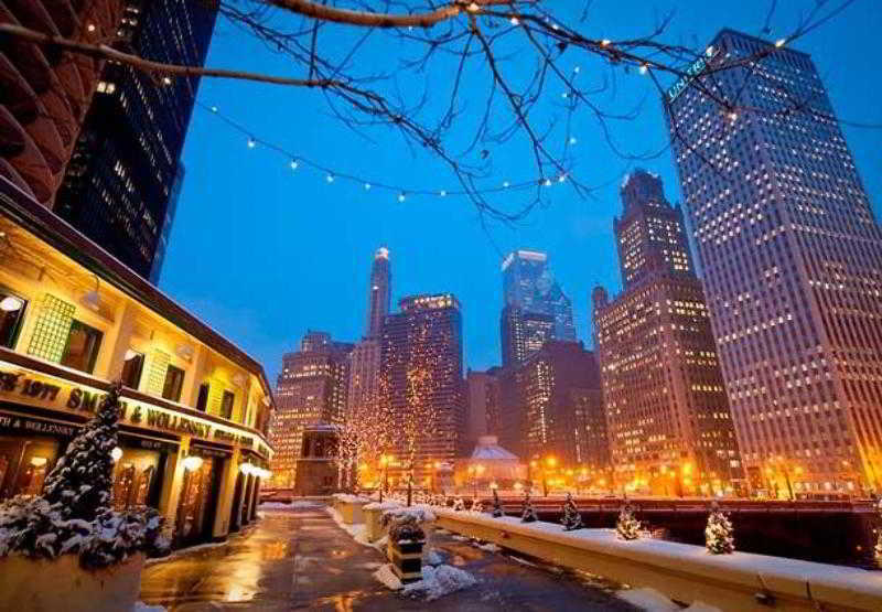 Fairfield Inn And Suites Chicago Downtown/ Magnificent Mile Buitenkant foto