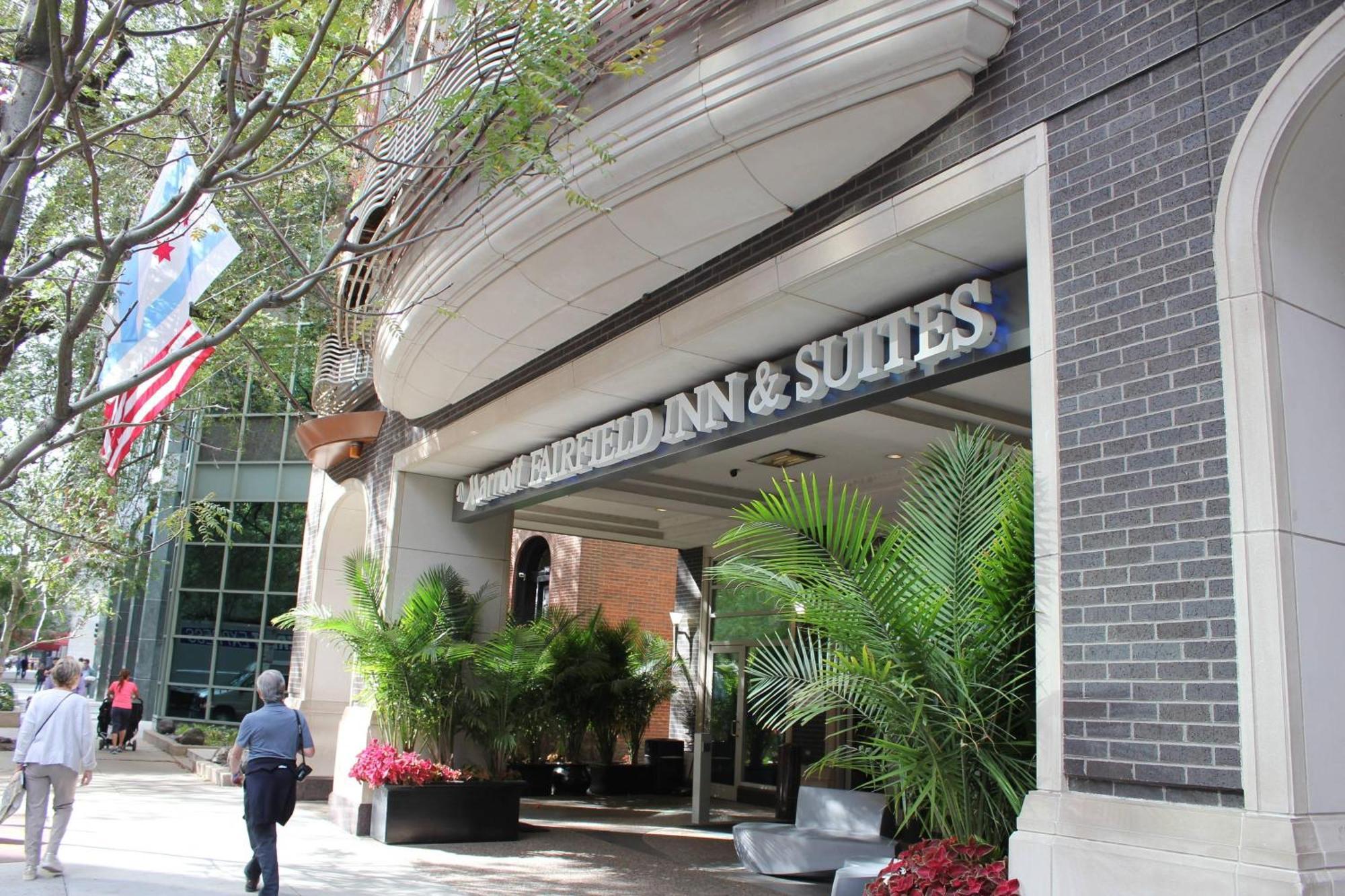 Fairfield Inn And Suites Chicago Downtown/ Magnificent Mile Buitenkant foto