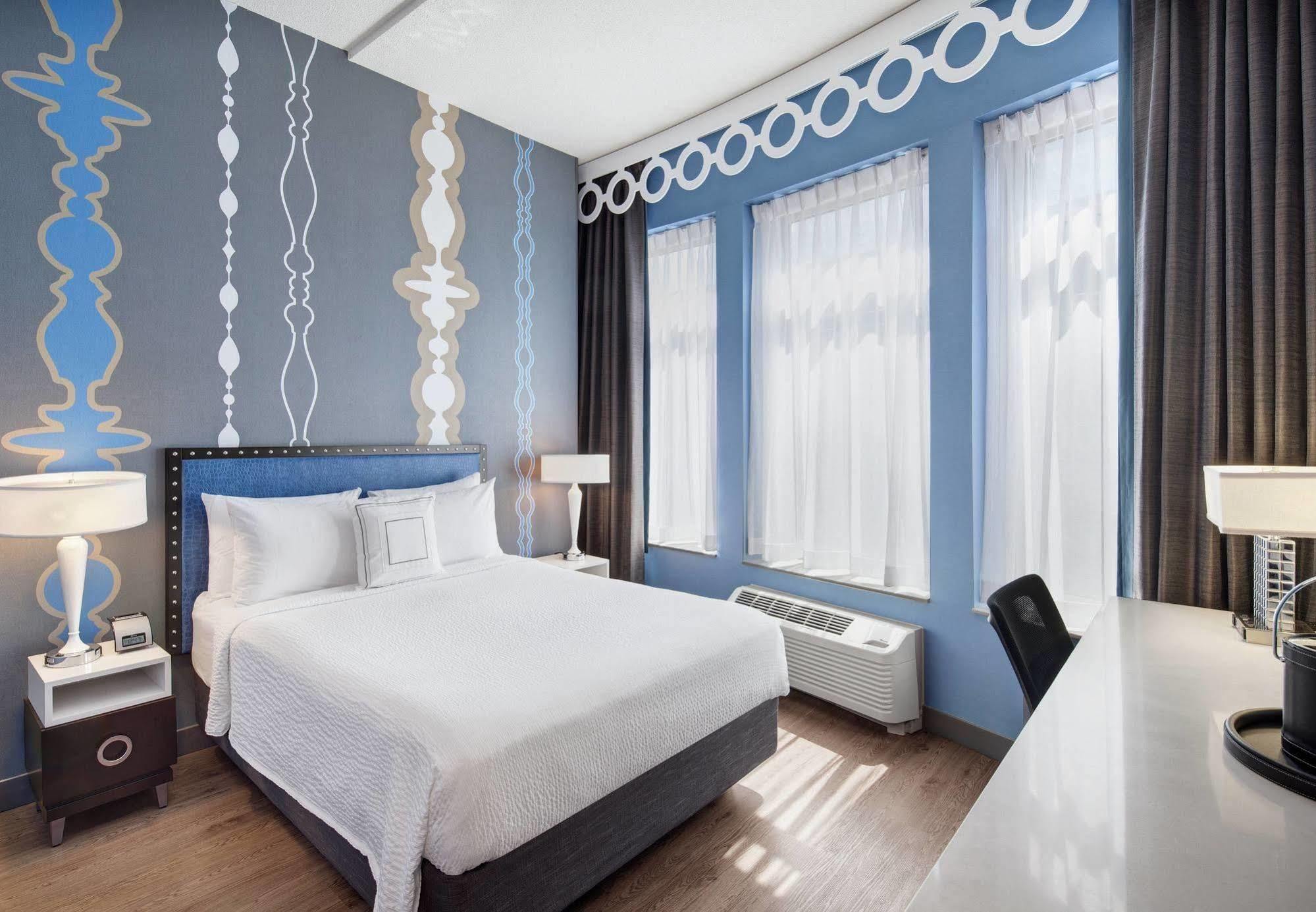 Fairfield Inn And Suites Chicago Downtown/ Magnificent Mile Buitenkant foto